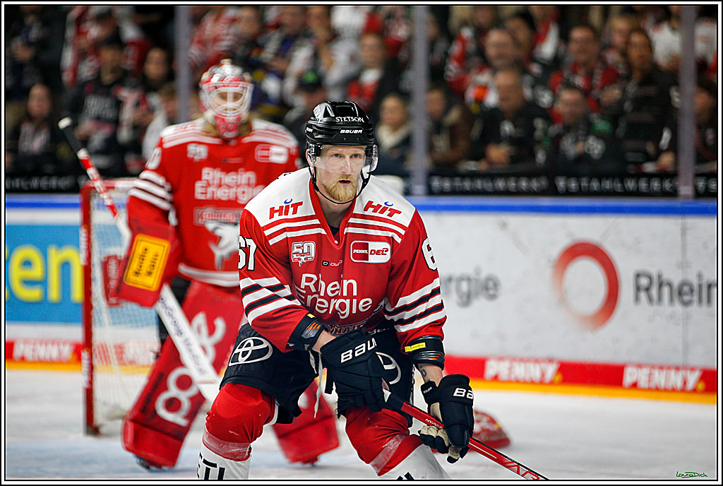 PENNY DEL; Koelner Haie- Red BUll Muenchen; Koeln, 08.11.2022